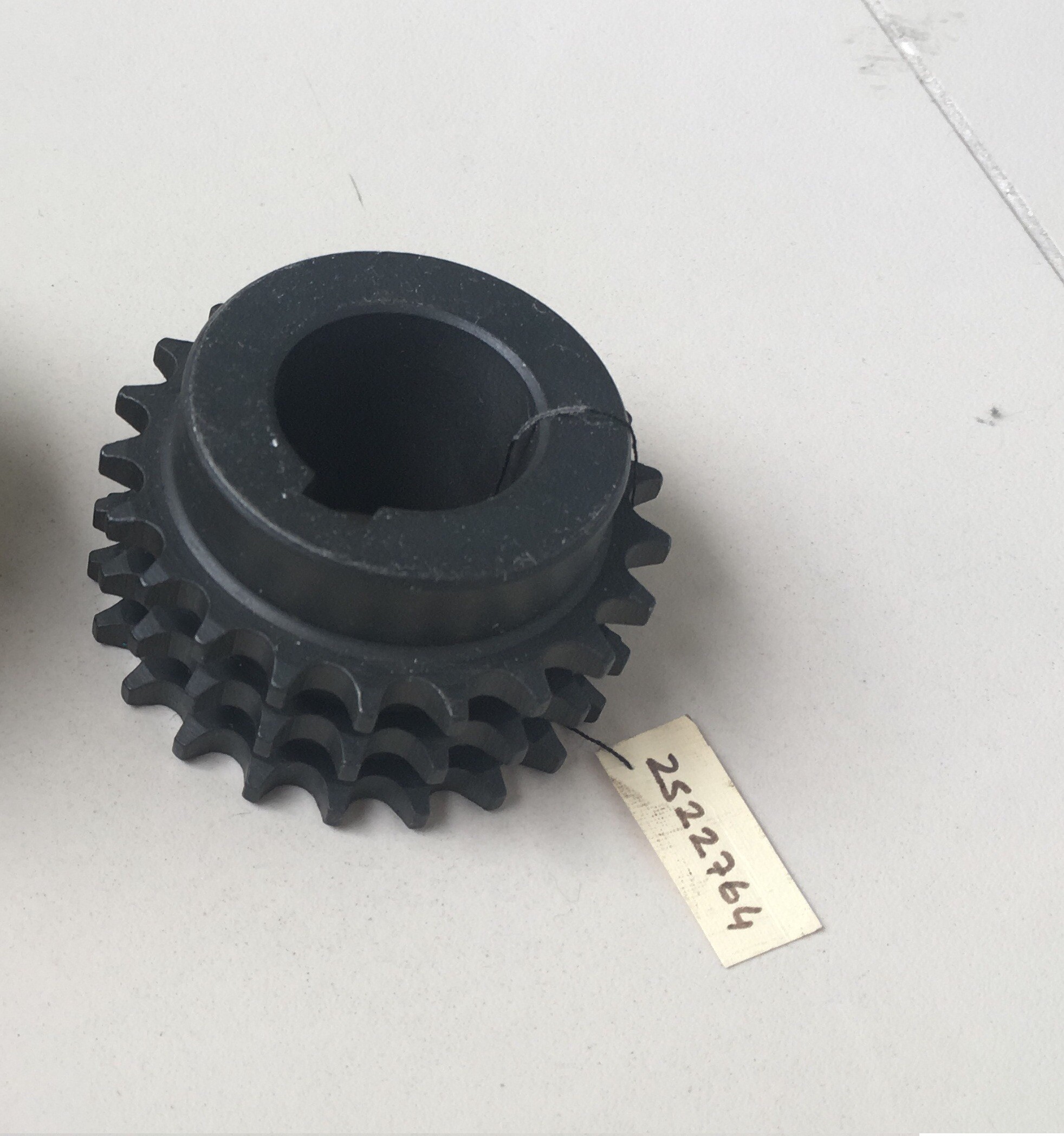 2522764 FK4-32-147 ZİNCİR DİŞLİSİ
