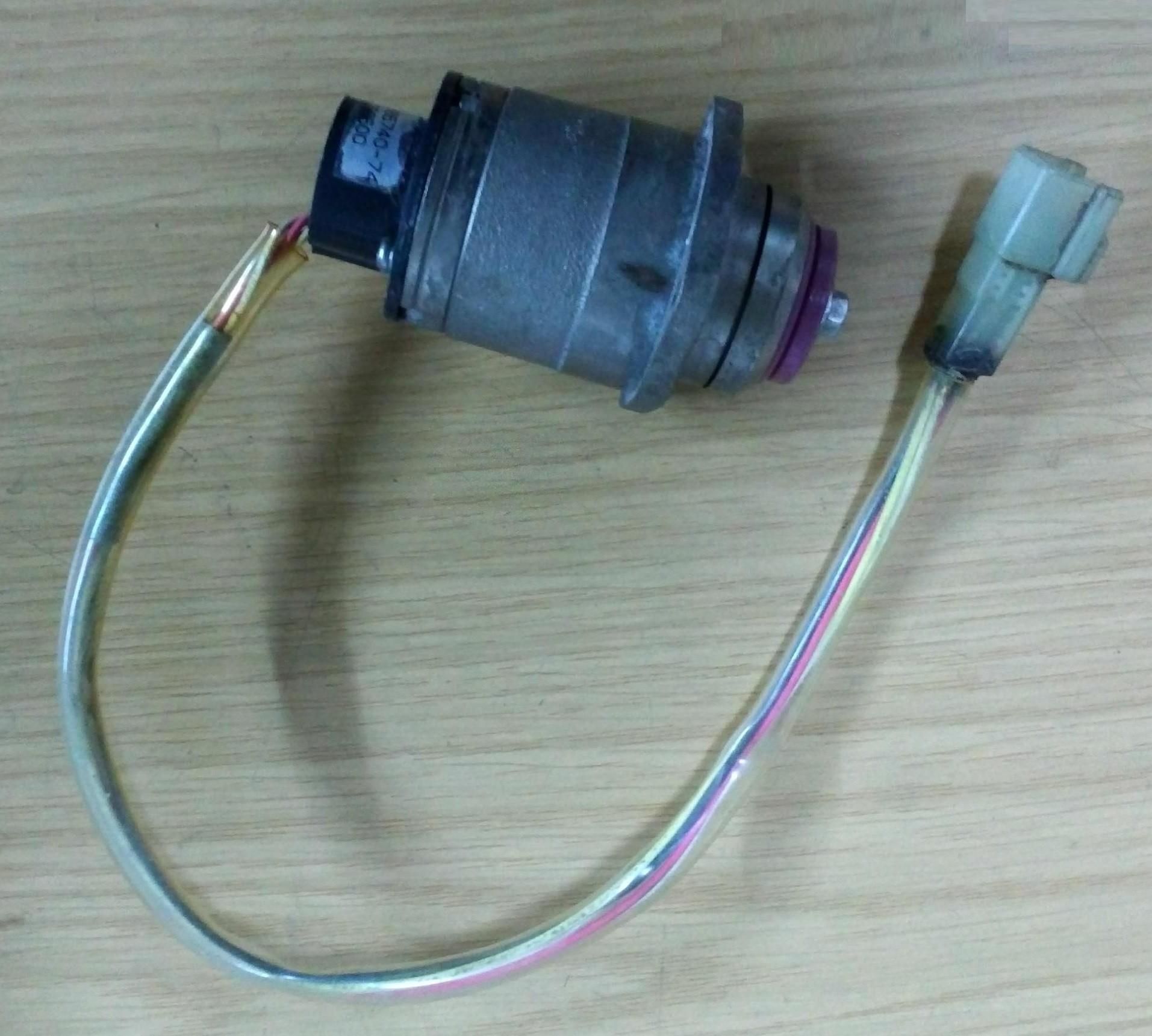 685740-74A TUTUCU PARÇA